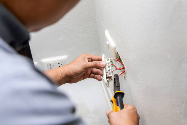 Best Electrical Outlet Repair  in Maryvle, IL