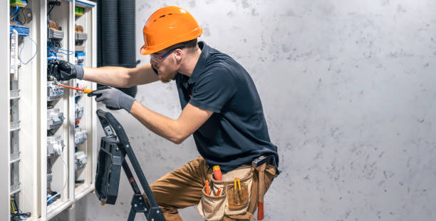 Best Emergency Electrical Repair  in Maryvle, IL